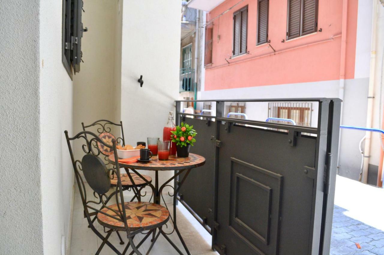 I Pupi - Sicilian Apartment Giardini Naxos Esterno foto